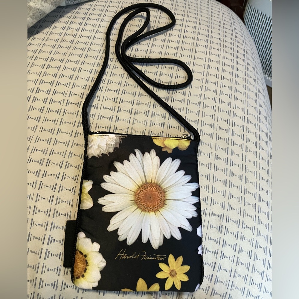 Harold Feinstein Daisy Crossbody Bag
